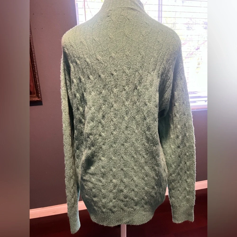 Teal J. Crew Turquoise Cable Knit Women's turtleneck . Size M